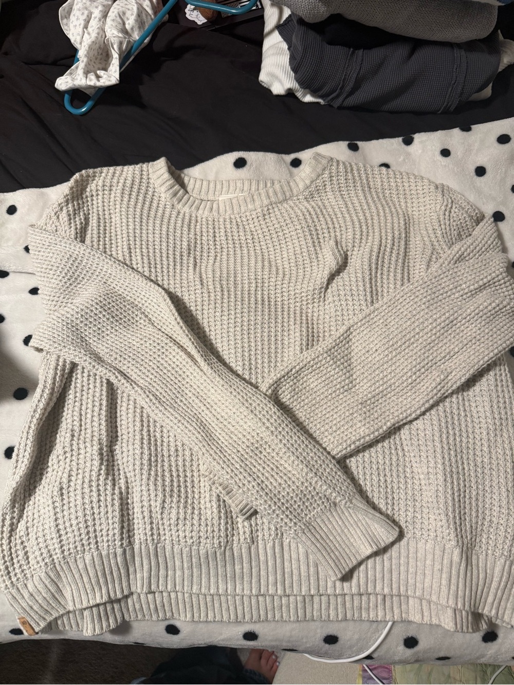 Tentree cream sweater